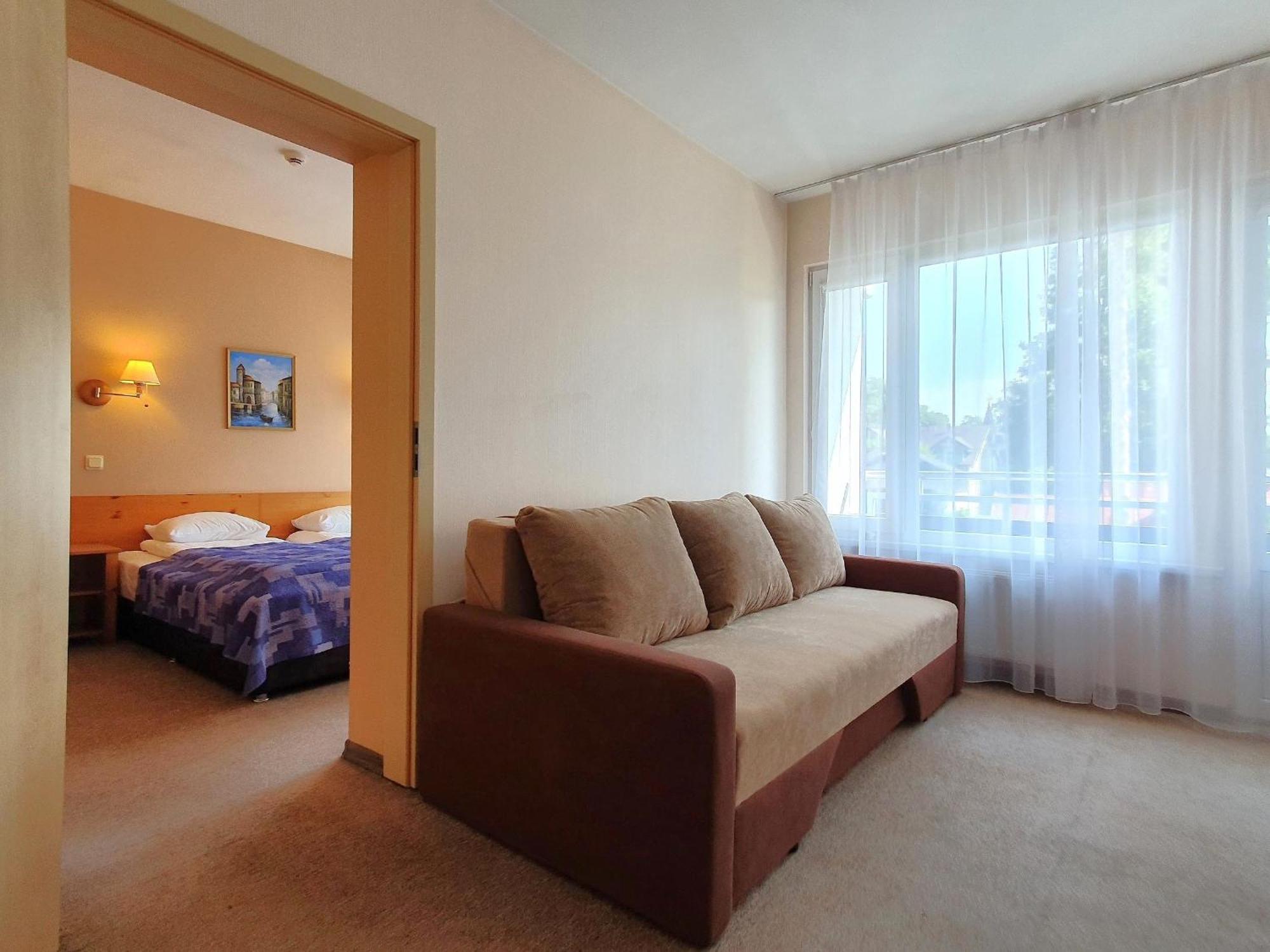 Good Stay Eiropa Hotel Economy Jūrkalne Buitenkant foto