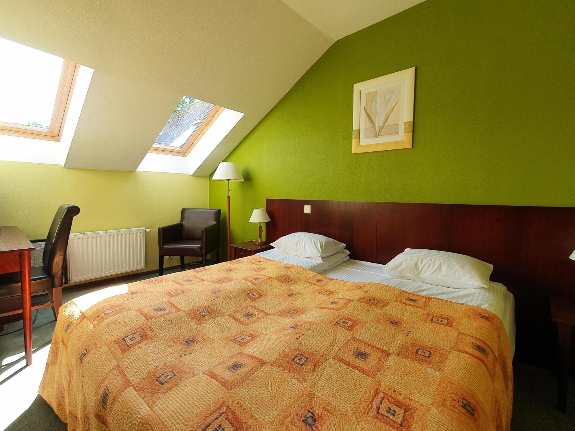 Good Stay Eiropa Hotel Economy Jūrkalne Buitenkant foto
