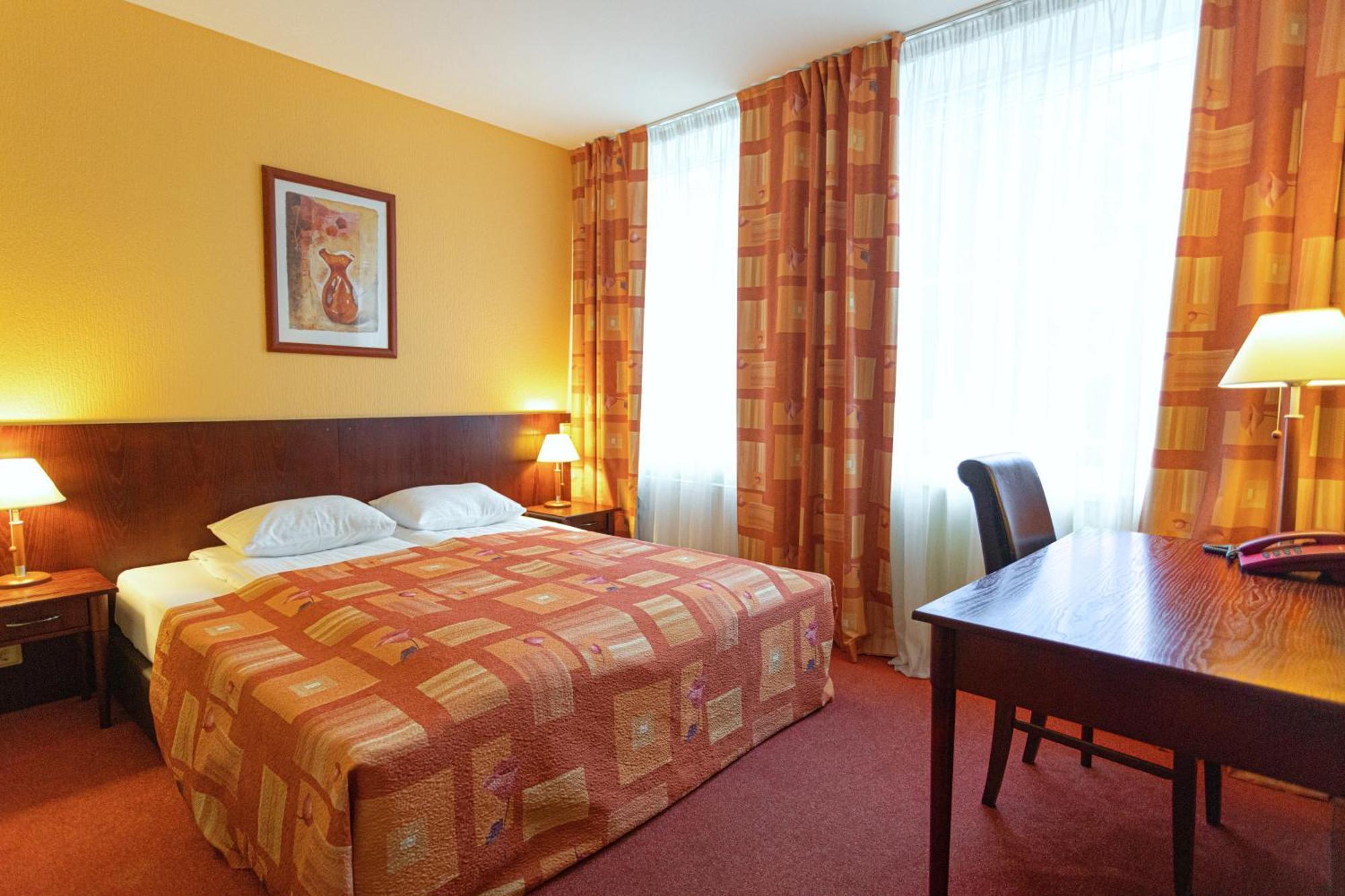 Good Stay Eiropa Hotel Economy Jūrkalne Buitenkant foto